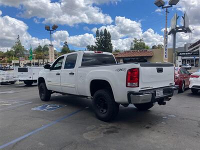 2009 GMC Sierra 2500HD SLE HD CREW CAB 4x4 - Photo 7 - San Diego, CA 92120