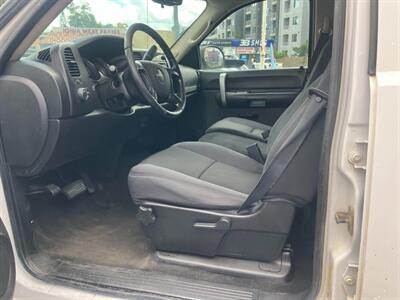 2009 GMC Sierra 2500HD SLE HD CREW CAB 4x4 - Photo 13 - San Diego, CA 92120