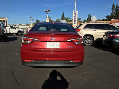 2016 Hyundai SONATA Hybrid SE Sport - Photo 4 - San Diego, CA 92120