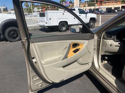 2007 Toyota Camry XLE Sport - Photo 8 - San Diego, CA 92120