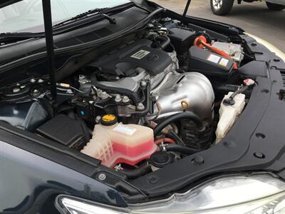 2016 Toyota Camry Hybrid SE  Sport - Photo 29 - San Diego, CA 92120