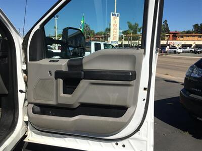2018 FORD Super duty F550 XLT HD 4X4 Turbo Diesel - Photo 17 - San Diego, CA 92120