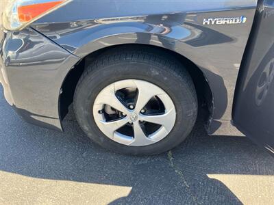 2014 Toyota Prius Three   - Photo 27 - San Diego, CA 92120
