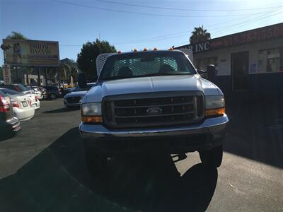 2001 Ford Truck F-550 Super Duty F-550 HD  Turbo Diesel 7.3L V-8 - Photo 3 - San Diego, CA 92120