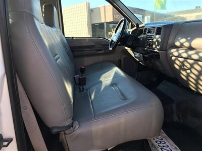 2001 Ford Truck F-550 Super Duty F-550 HD  Turbo Diesel 7.3L V-8 - Photo 13 - San Diego, CA 92120