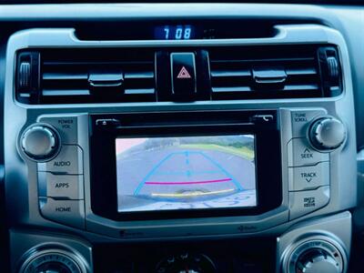 2014 Toyota 4Runner SR5 Premium  4x4 Sport - Photo 9 - San Diego, CA 92120