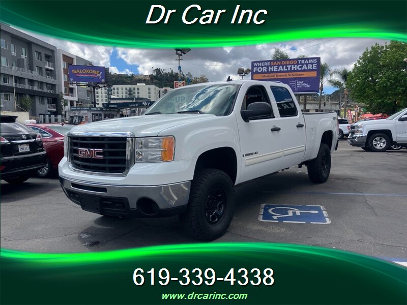 2009 GMC Sierra 1500 SLE  Crew Cab - Photo 1 - San Diego, CA 92120