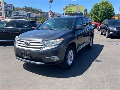 2013 Toyota Highlander Plus Sport - Photo 4 - San Diego, CA 92120