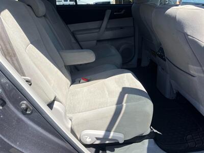 2013 Toyota Highlander Plus Sport - Photo 21 - San Diego, CA 92120