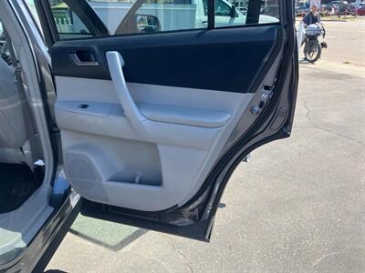 2013 Toyota Highlander Plus Sport - Photo 20 - San Diego, CA 92120