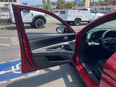 2024 Hyundai ELANTRA Hybrid Blue Sport - Photo 8 - San Diego, CA 92120