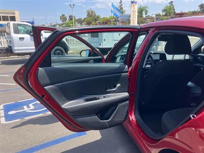2024 Hyundai ELANTRA Hybrid Blue Sport - Photo 10 - San Diego, CA 92120