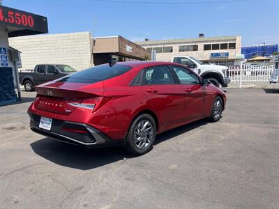 2024 Hyundai ELANTRA Hybrid Blue Sport - Photo 4 - San Diego, CA 92120