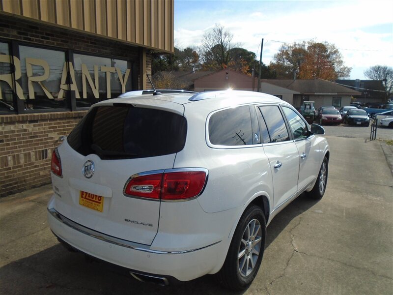 2014 Buick Enclave Leather photo 3