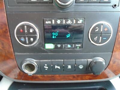 2007 Chevrolet Tahoe LTZ   - Photo 11 - Newport News, VA 23605