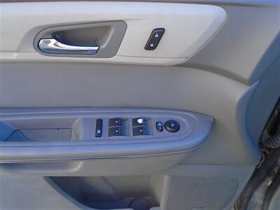 2016 Chevrolet Traverse LT   - Photo 7 - Newport News, VA 23605