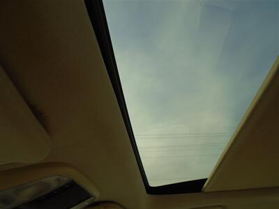 2015 Chrysler 300 Series Limited - Photo 6 - Newport News, VA 23605