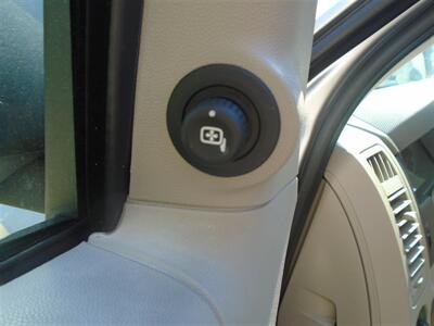 2012 Ford Escape XLT - Photo 7 - Newport News, VA 23605