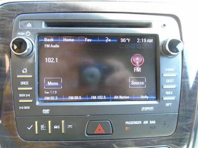 2015 Buick Enclave Leather   - Photo 12 - Newport News, VA 23605
