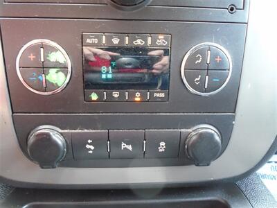 2012 Chevrolet Avalanche LT   - Photo 14 - Newport News, VA 23605