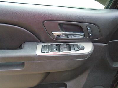 2012 Chevrolet Avalanche LT   - Photo 5 - Newport News, VA 23605
