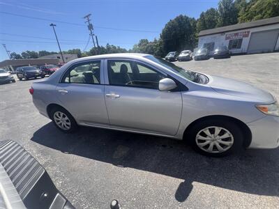 2009 Toyota Corolla LE - Photo 4 - Madison, OH 44057