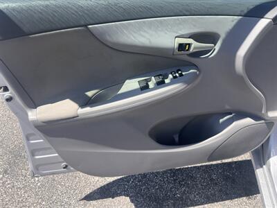 2009 Toyota Corolla LE - Photo 10 - Madison, OH 44057