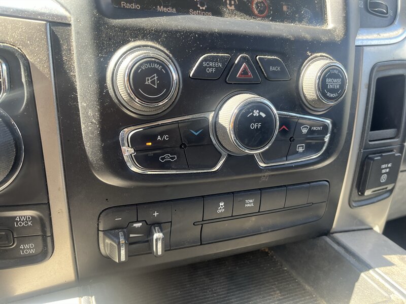 2015 RAM 1500 Big Horn - Photo 12 - Madison, OH 44057