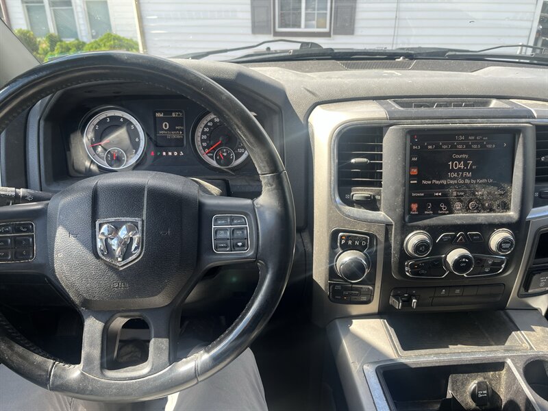 2015 RAM 1500 Big Horn - Photo 4 - Madison, OH 44057
