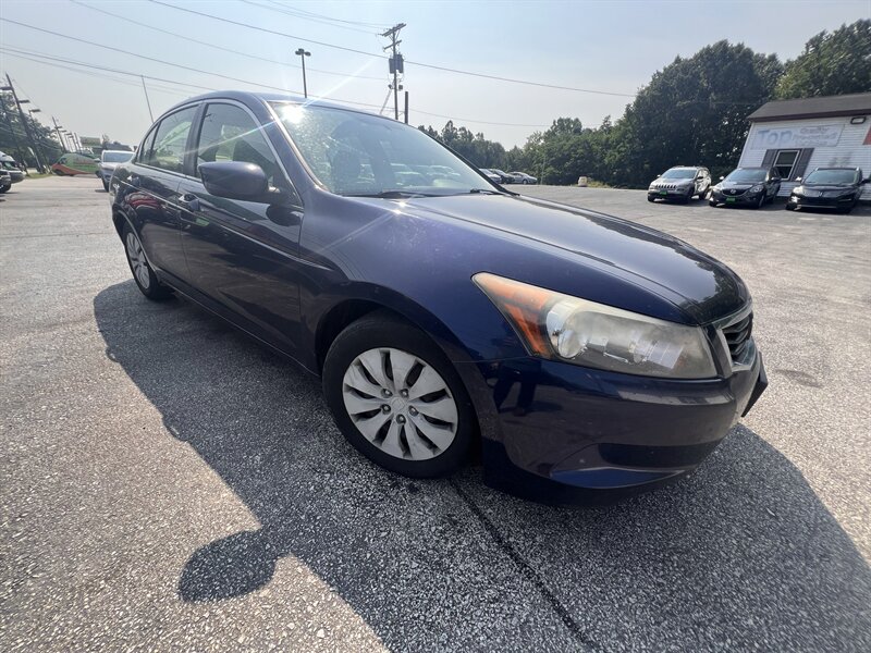 2009 Honda Accord LX - Photo 16 - Madison, OH 44057