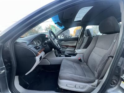 2011 Honda Accord EX   - Photo 12 - Madison, OH 44057