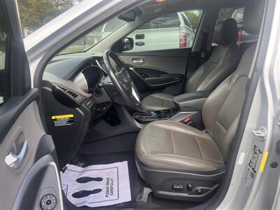 2017 Hyundai Santa Fe 2.4L Sport - Photo 9 - Madison, OH 44057