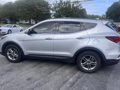 2017 Hyundai Santa Fe 2.4L Sport - Photo 8 - Madison, OH 44057