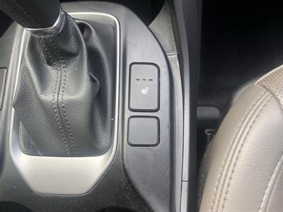 2017 Hyundai Santa Fe 2.4L Sport - Photo 20 - Madison, OH 44057