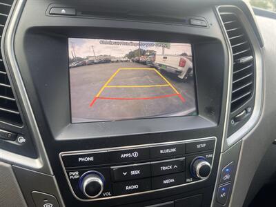 2017 Hyundai Santa Fe 2.4L Sport - Photo 18 - Madison, OH 44057