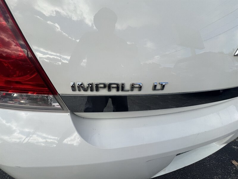 2007 Chevrolet Impala LT - Photo 22 - Madison, OH 44057