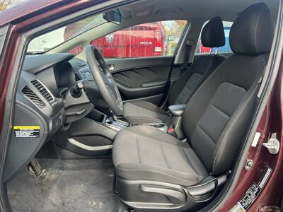 2017 Kia Forte LX - Photo 9 - Madison, OH 44057