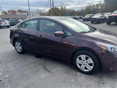 2017 Kia Forte LX - Photo 4 - Madison, OH 44057
