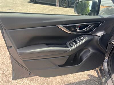 2019 Subaru Impreza Limited   - Photo 9 - Madison, OH 44057
