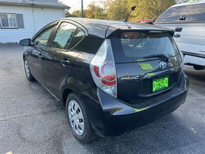 2012 Toyota Prius C Two - Photo 7 - Madison, OH 44057