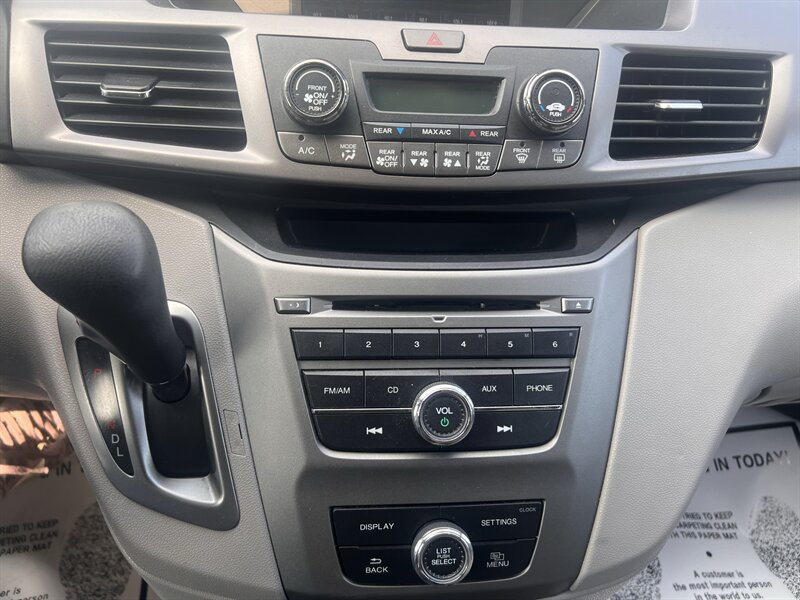 2016 Honda Odyssey LX - Photo 20 - Madison, OH 44057