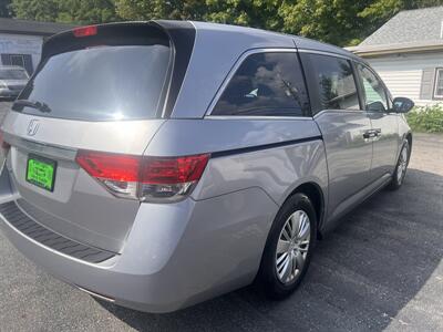 2016 Honda Odyssey LX - Photo 5 - Madison, OH 44057