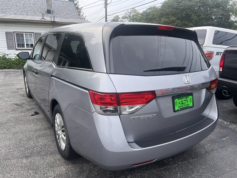 2016 Honda Odyssey LX - Photo 7 - Madison, OH 44057