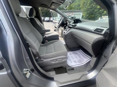 2016 Honda Odyssey LX - Photo 33 - Madison, OH 44057