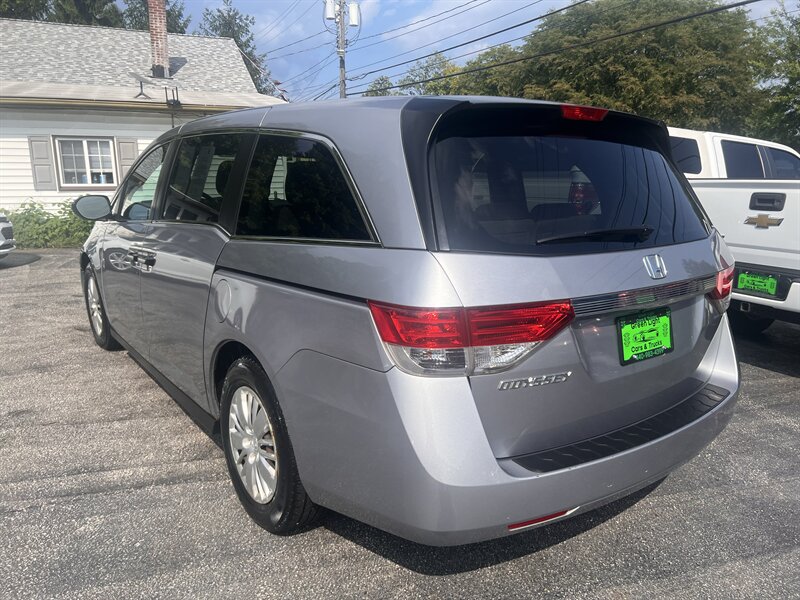 2016 Honda Odyssey LX - Photo 7 - Madison, OH 44057