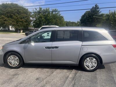 2016 Honda Odyssey LX - Photo 8 - Madison, OH 44057