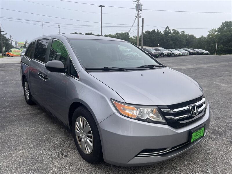 2016 Honda Odyssey LX - Photo 3 - Madison, OH 44057