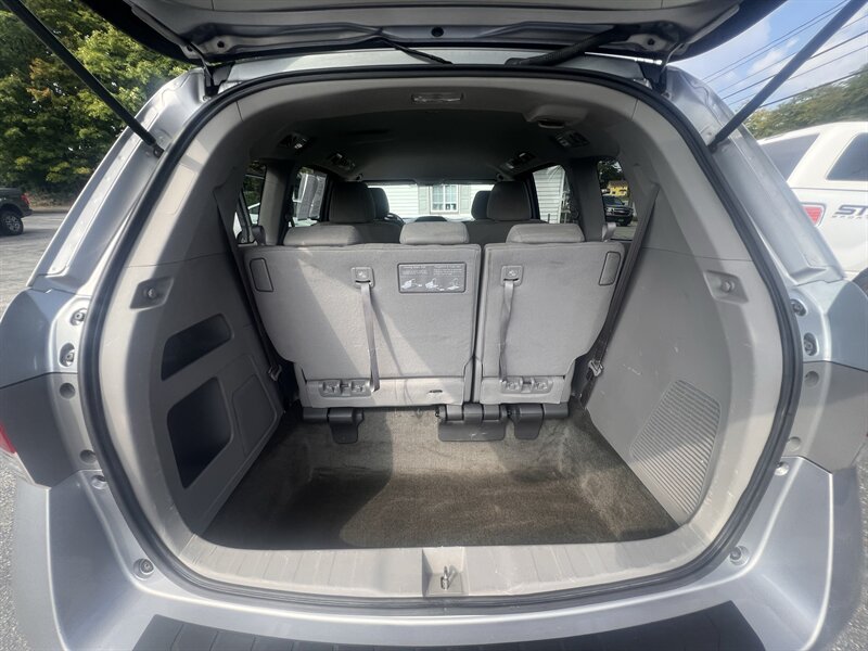 2016 Honda Odyssey LX - Photo 28 - Madison, OH 44057