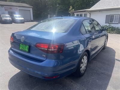 2016 Volkswagen Jetta 1.4T S - Photo 4 - Madison, OH 44057