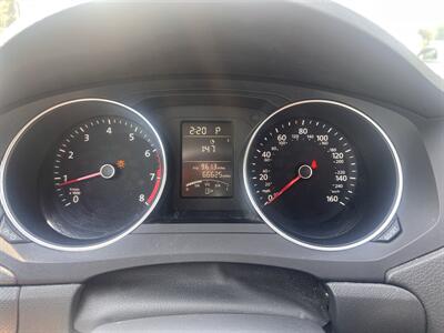 2016 Volkswagen Jetta 1.4T S - Photo 10 - Madison, OH 44057
